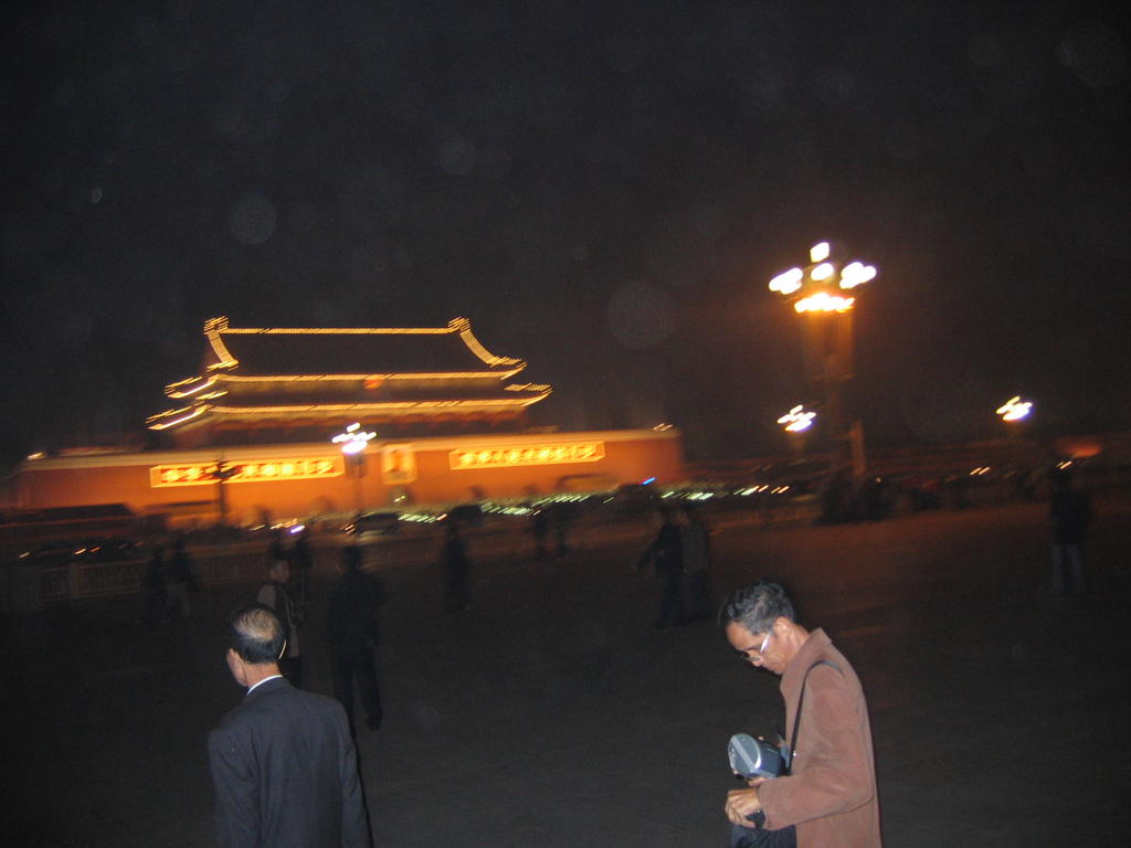 [2006_10-Beijing-China/2006_10_12-04_08_32.jpg]