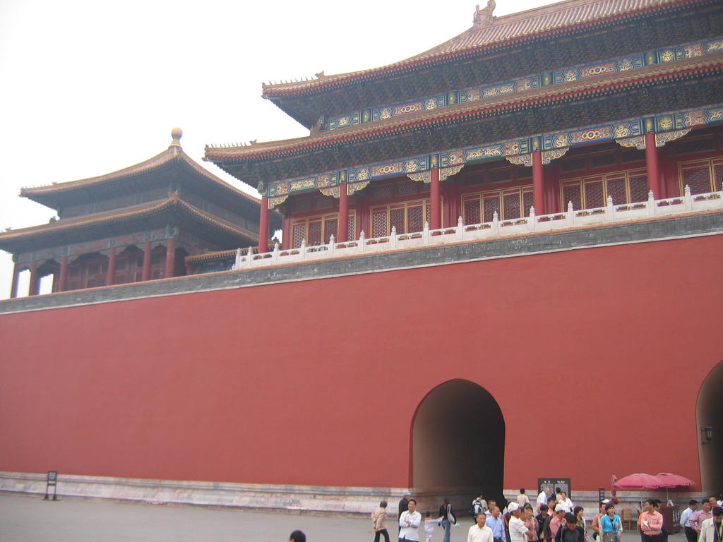 [2006_10-Beijing-China/2006_10_13-22_41_44.jpg]